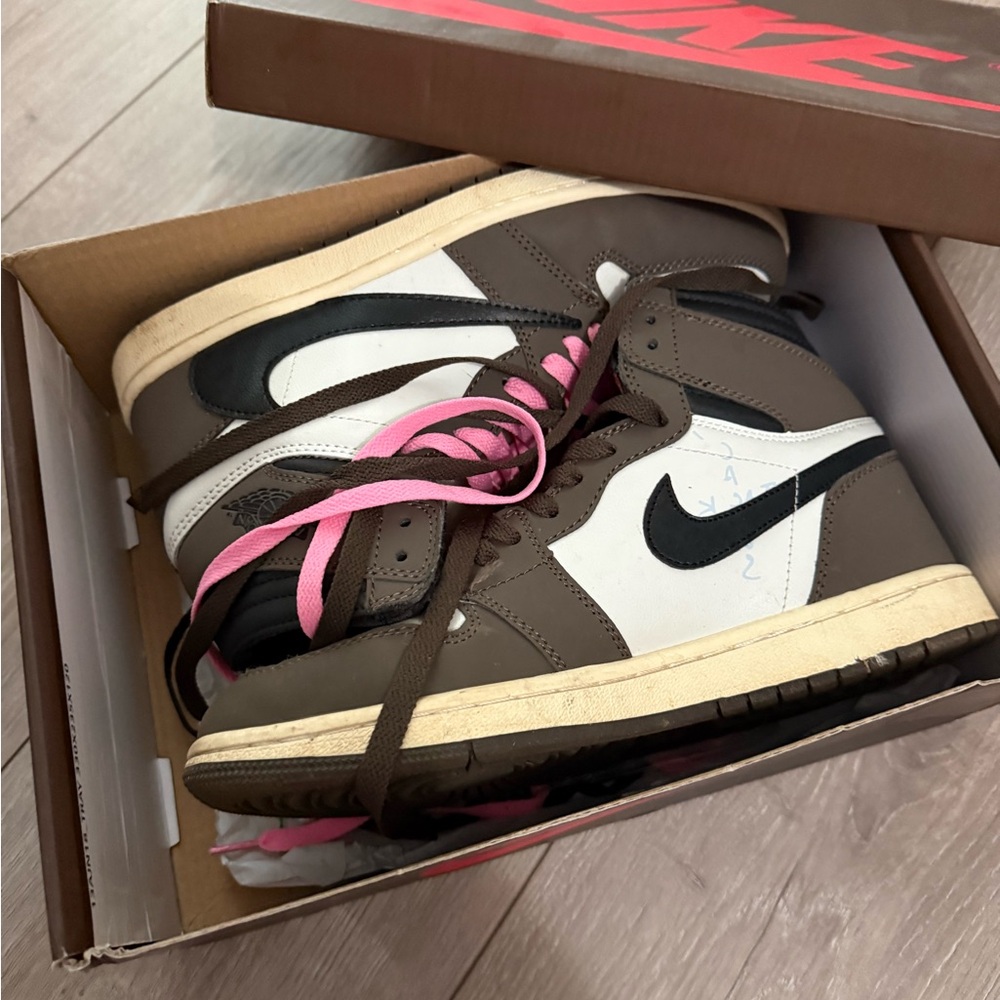Jordan 1 Retro High top sneakers
